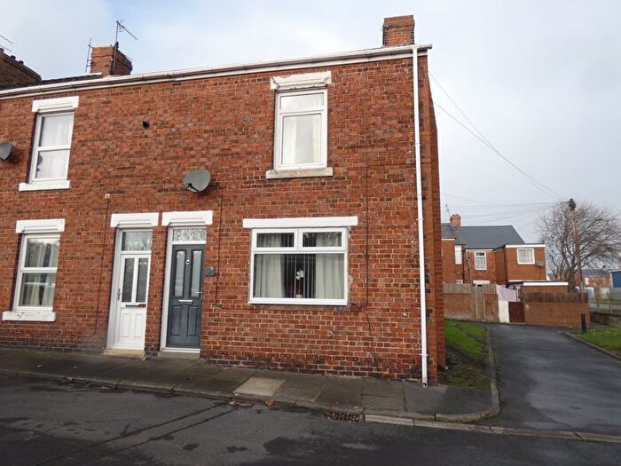 2 Bedroom End Terrace House For Sale In Wear Street, Spennymoor, DL16