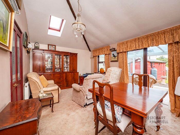 2 Bedroom Detached House For Sale In River View, Anchor Street, Coltishall, Norfolk, NR12