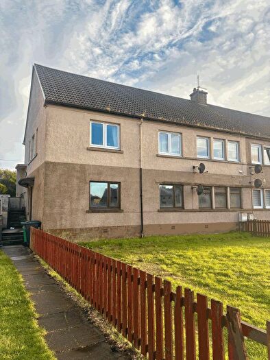3 Bedroom Flat To Rent In Westburn Avenue, Cowdenbeath, KY4