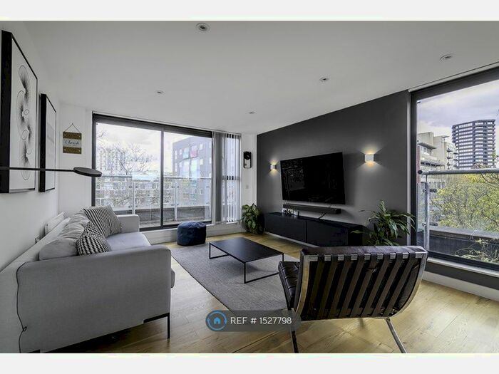 2 Bedroom Flat To Rent In Southgate Road, London, N1