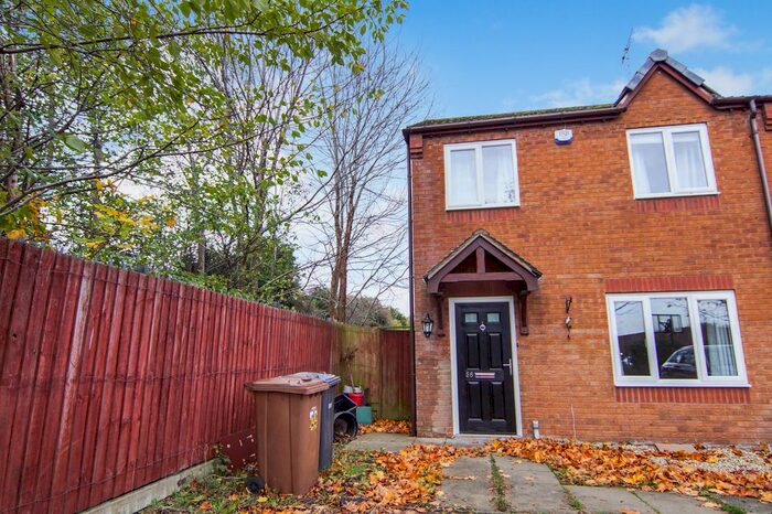 3 Bedroom End Of Terrace House To Rent In Newington Road, Marston Green, B37