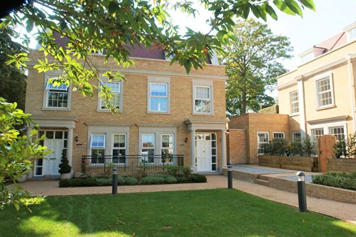 4 Bedroom Semi-Detached House For Sale In Brooklands Road, Weybridge, Surrey, KT13