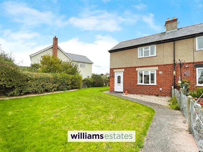 3 Bedroom Semi-Detached House For Sale In Waen, Bodfari, Denbigh, LL16