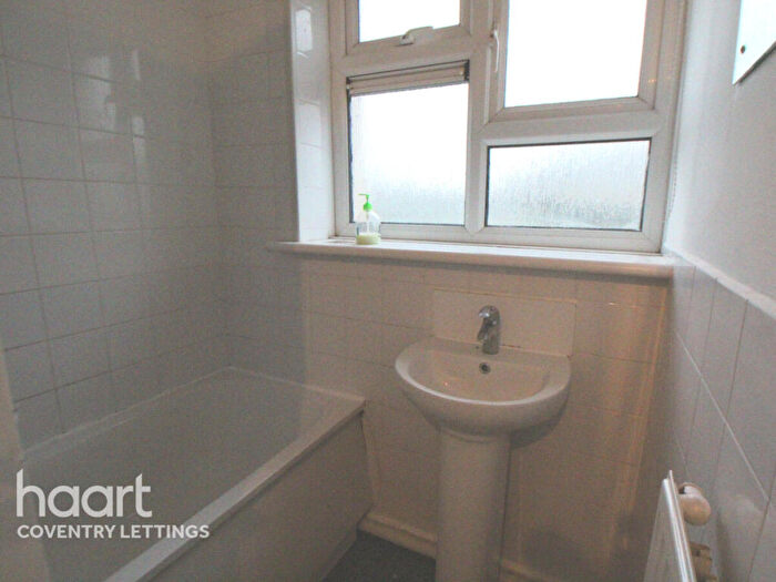 2 Bedroom Apartment To Rent In Attoxhall Road, Coventry, CV2