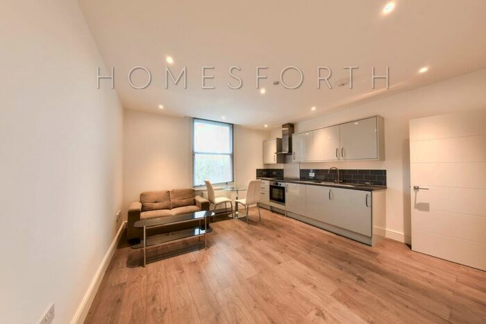 1 Bedroom Flat To Rent In Dartmouth Road, Kilburn, NW2