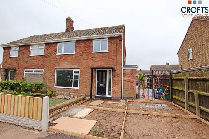 3 Bedroom Semi-Detached House To Rent In Brewster Avenue, Immingham, DN40