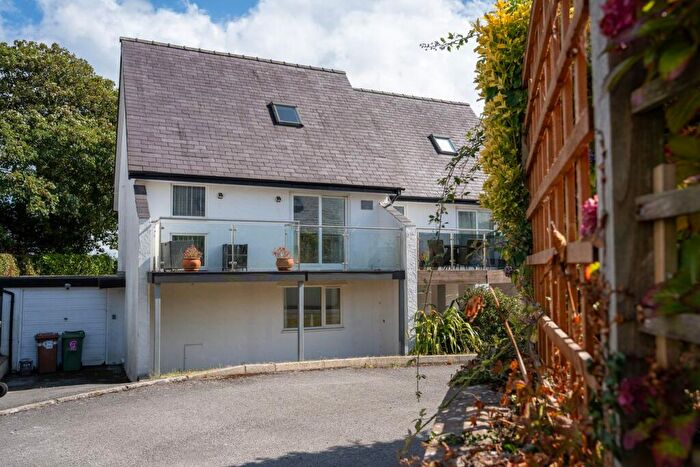 3 Bedroom Semi Detached House For Sale In Cae Du Village, Abersoch, Pwllheli, LL53