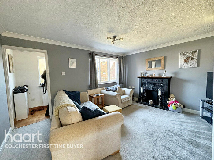 2 Bedroom End Of Terrace House For Sale In Orwell Close, Colchester, CO4