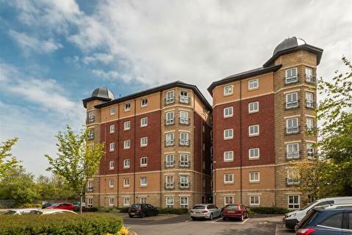 2 Bedroom Flat To Rent In St Clair Road, Leith, Edinburgh, EH6