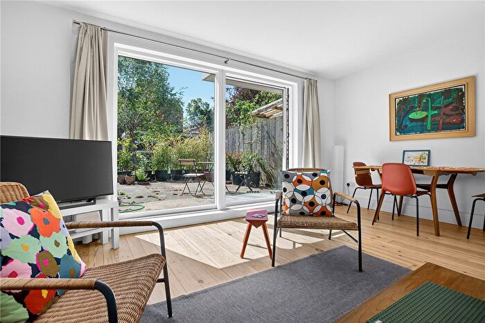 3 Bedroom Flat For Sale In Banner Street, London, EC1Y