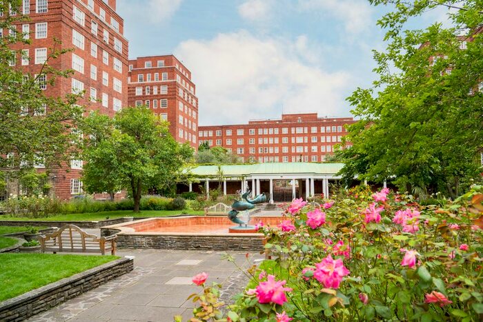 1 Bedroom Flat To Rent In Howard House, Dolphin Square, Chichester Street, London, SW1V