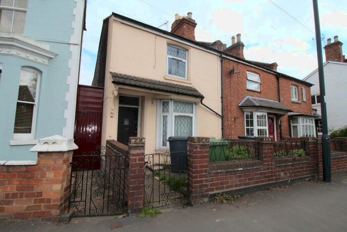 4 Bedroom Terraced House To Rent In Radford Road, Leamington Spa, CV31