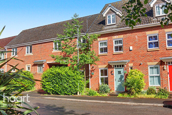 3 Bedroom Semi-Detached House For Sale In Kingswell Avenue, Nottingham, NG5