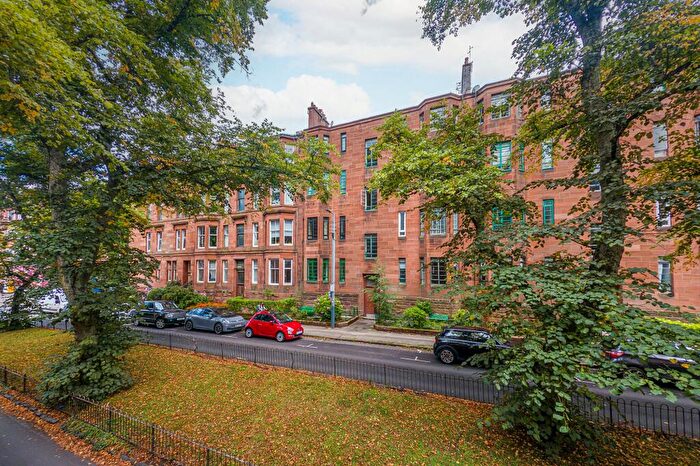2 Bedroom House For Sale In Dudley Drive, Hyndland, Glasgow, G12