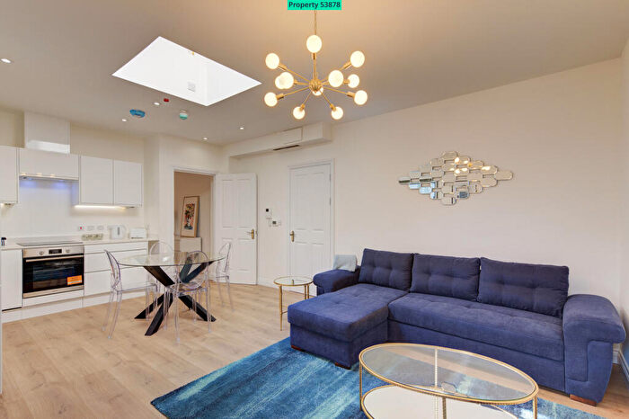 1 Bedroom Flat To Rent In Phoenix Road, London, NW1