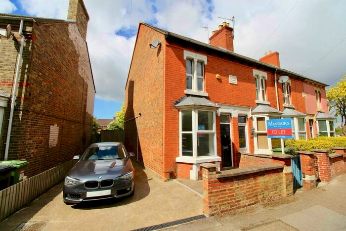 3 Bedroom End Of Terrace House To Rent In Fletton Avenue, Old Fletton, Peterborough, PE2