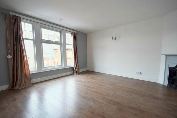 2 Bedroom Flat To Rent In Prospect Street, Caversham, Reading, RG4