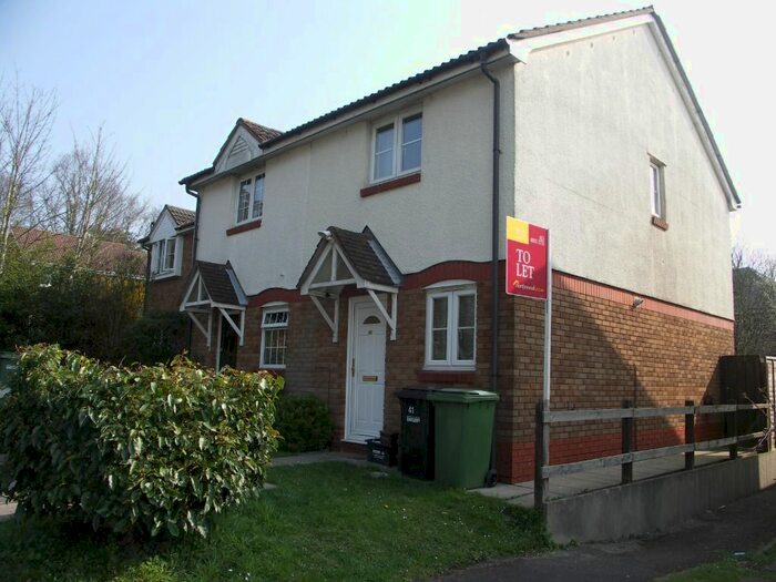 2 Bedroom End Of Terrace House To Rent In Devonshire Gardens, Burlesdon SO31