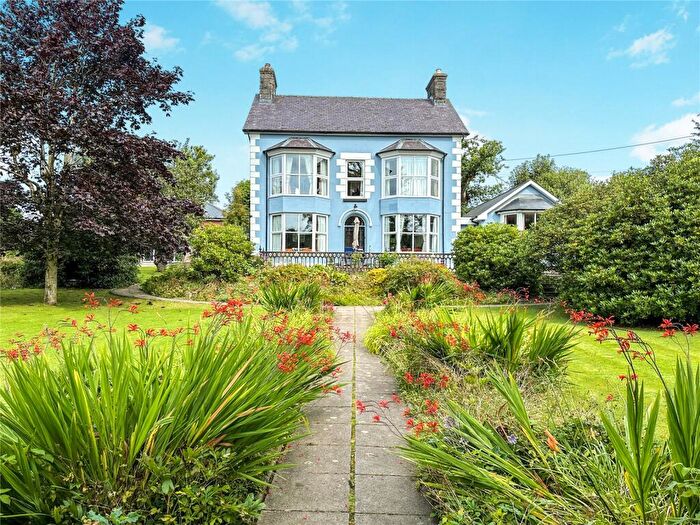 5 Bedroom Detached House For Sale In Dark Lane, Rhayader, Powys, LD6