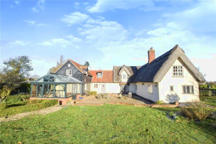 4 Bedroom Detached House For Sale In Cripple Corner, Pebmarsh, Halstead, CO9