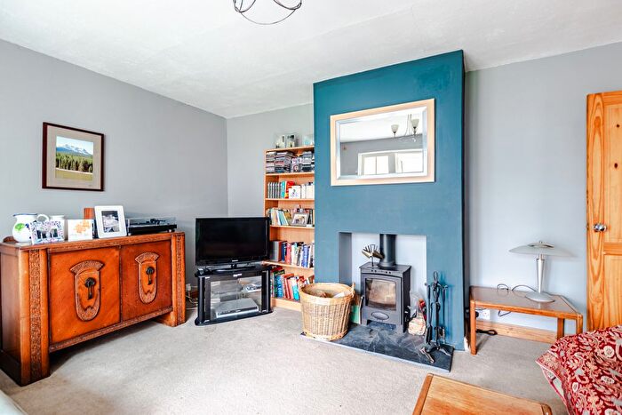 3 Bedroom Semi-detached Bungalow For Sale In The Meadows, Hambleton, North Yorkshire, YO8