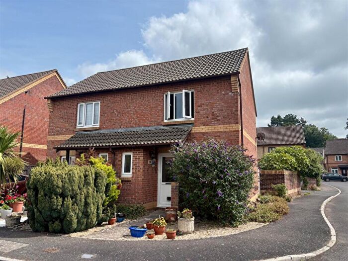 2 Bedroom Semi Detached House For Sale In The Cricketers, Axminster, EX13