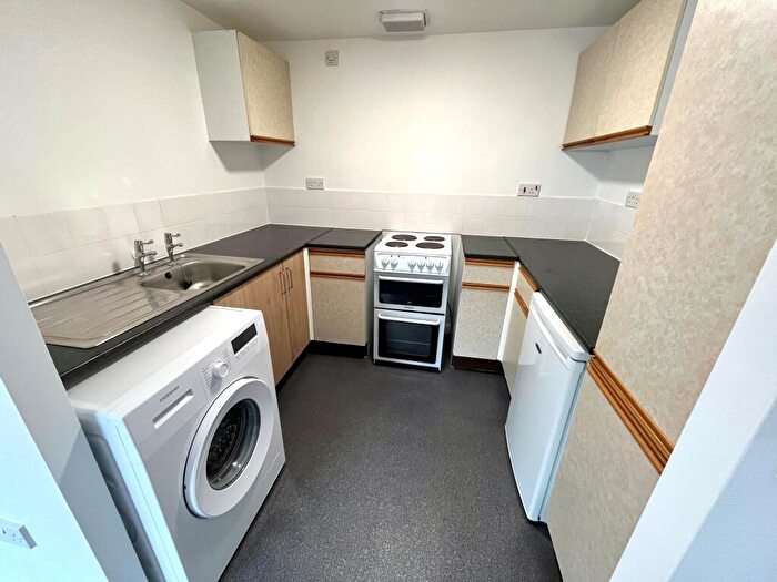 1 Bedroom Apartment To Rent In Mansfield Road, Nottingham, NG1