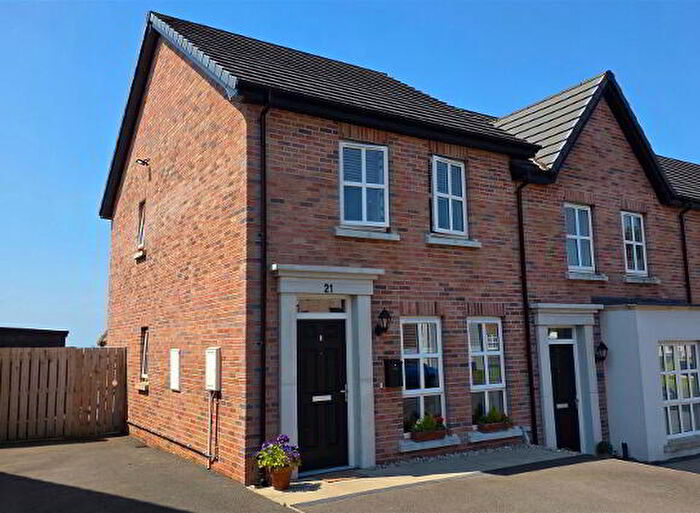 3 Bedroom End TownHouse For Sale In Ballyveigh Crescent, Antrim, BT41