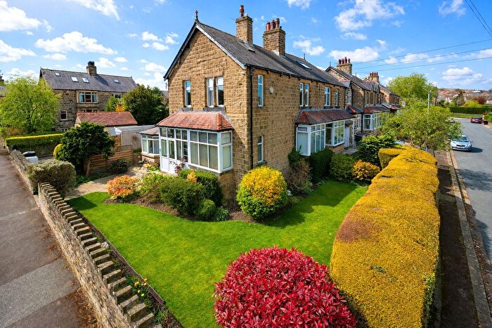 4 Bedroom Semi Detached House For Sale In Bank Crest, Baildon, Shipley, West Yorkshire, BD17