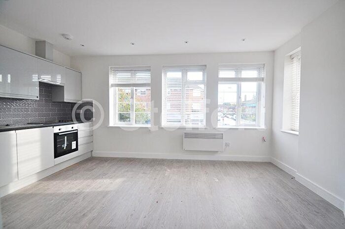 1 Bedroom Apartment To Rent In Court Road, London, SE9