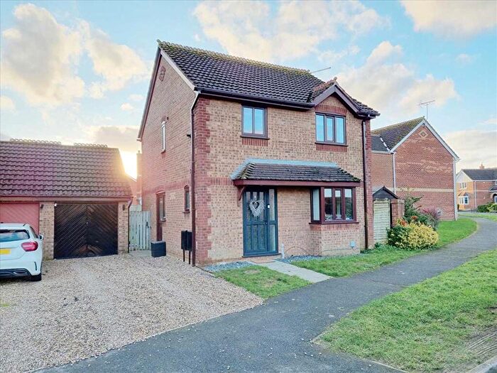 3 Bedroom Detached House For Sale In Covel Road, Holdingham, Sleaford, NG34