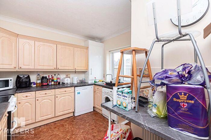 1 Bedroom Semi-Detached House To Rent In Brassey Road, Winton, BH9