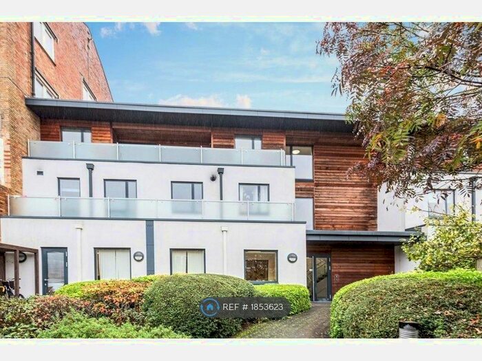 2 Bedroom Flat To Rent In Hawridge Mews, Oxford, OX4