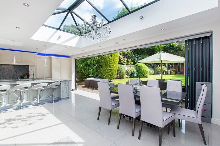 4 Bedroom Property To Rent In Barham Road, London, SW20