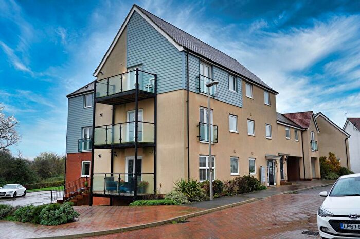 2 Bedroom Apartment For Sale In Tiree Court, Bletchley, MK3
