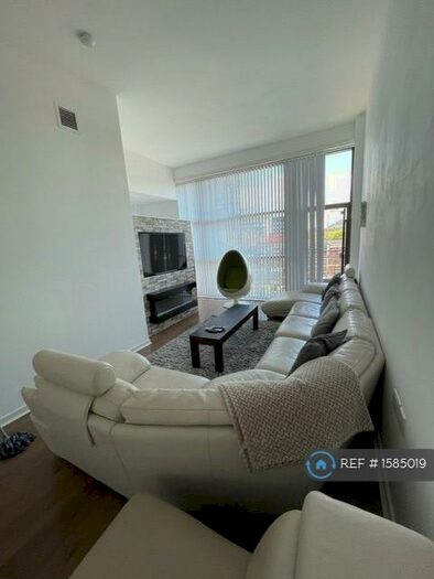 2 Bedroom Penthouse To Rent In Commutation Plaza, Liverpool, L3