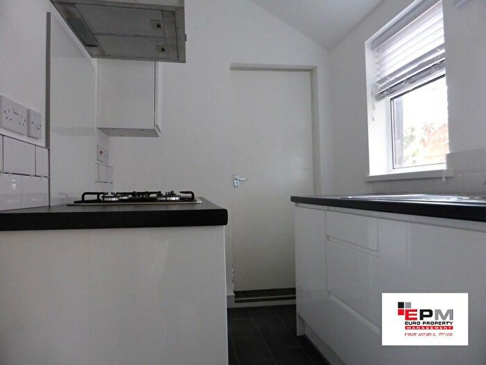 2 Bedroom Terraced House To Rent In Gleave Road, Selly Oak, B29