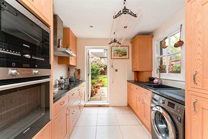 2 Bedroom Terraced House For Sale In Cowley Road, Wanstead, E11