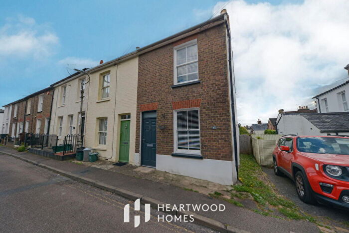 2 Bedroom End Of Terrace House For Sale In Bedford Road, St. Albans, AL1