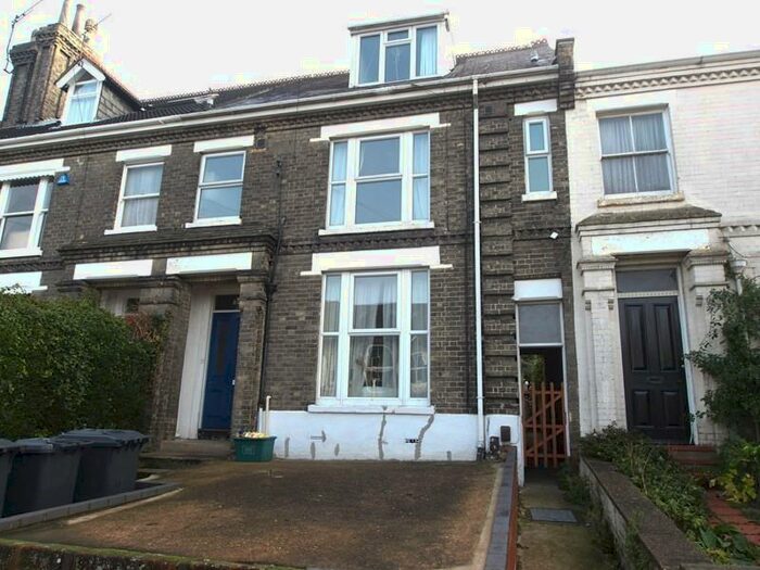 Studio To Rent In Mill Hill Road, Norwich, NR2