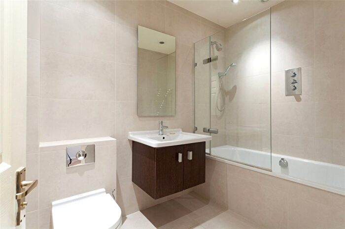 1 Bedroom Flat To Rent In Wimbledon Hill Road, Wimbledon, London, SW19