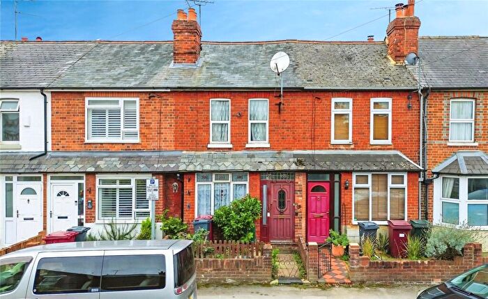 3 Bedroom Terraced House For Sale In Montague Street, Caversham, Reading, Berkshire, RG4