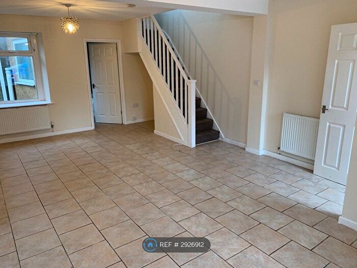2 Bedroom Semi-Detached House To Rent In Mysydd Road, Swansea, SA1