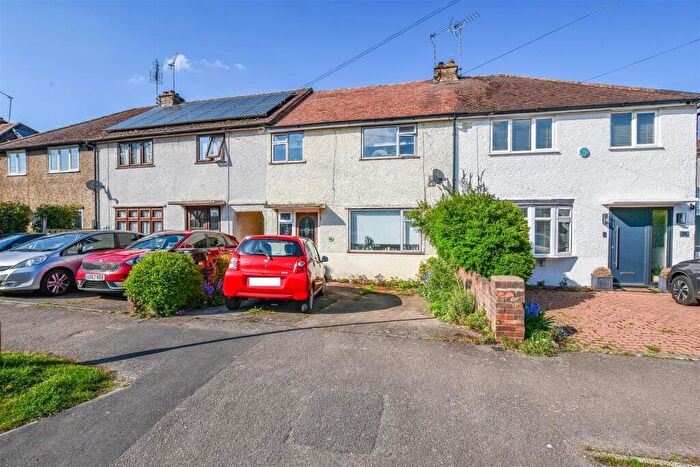 3 Bedroom Terraced House For Sale In Peters Avenue, London Colney, St. Albans, AL2