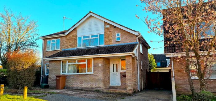 5 Bedroom Detached House To Rent In Matfield Close, Chelmsford, Essex, CM1