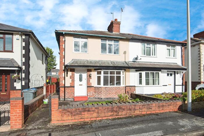 3 Bedroom Semi Detached House For Sale In Maud Road, West Bromwich, B70
