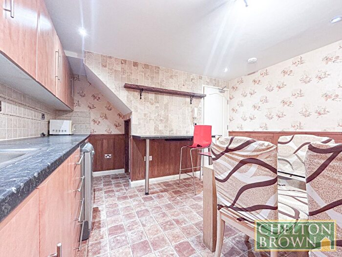 1 Bedroom Flat To Rent In Hester Street, Northampton, Northamptonshire, NN2