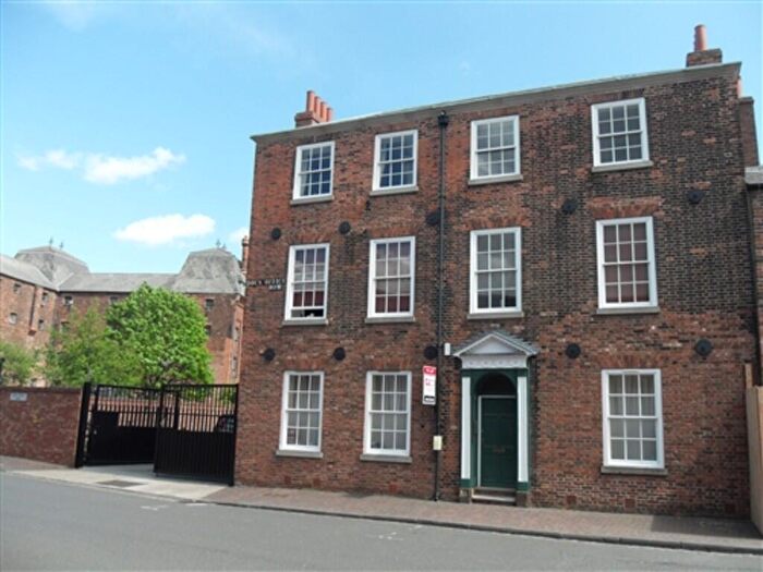 1 Bedroom Flat To Rent In Dock Office Row, Hull, HU1