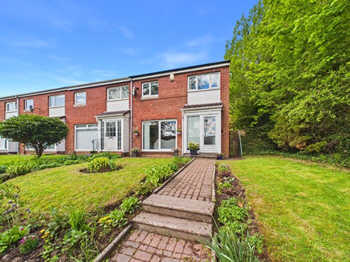 3 Bedroom End Terrace House For Sale In Glen Shee, St. Leonards, East Kilbride, G74