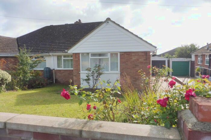3 Bedroom Bungalow To Rent In Sunnyhill Road, Salisbury, SP1